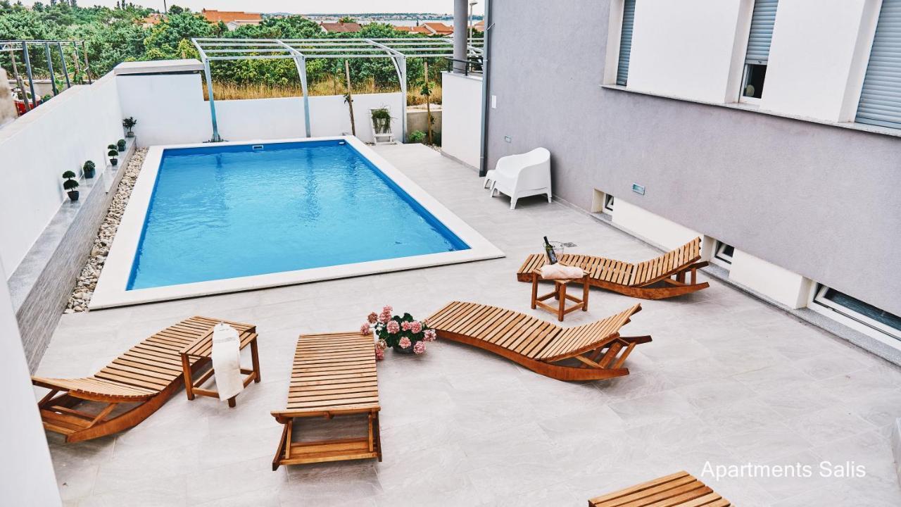 Salis Apartments Vrsi Buitenkant foto