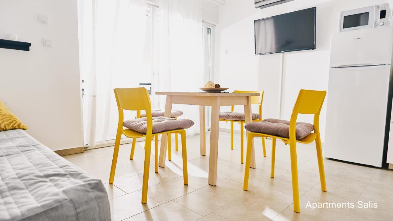 Salis Apartments Vrsi Buitenkant foto