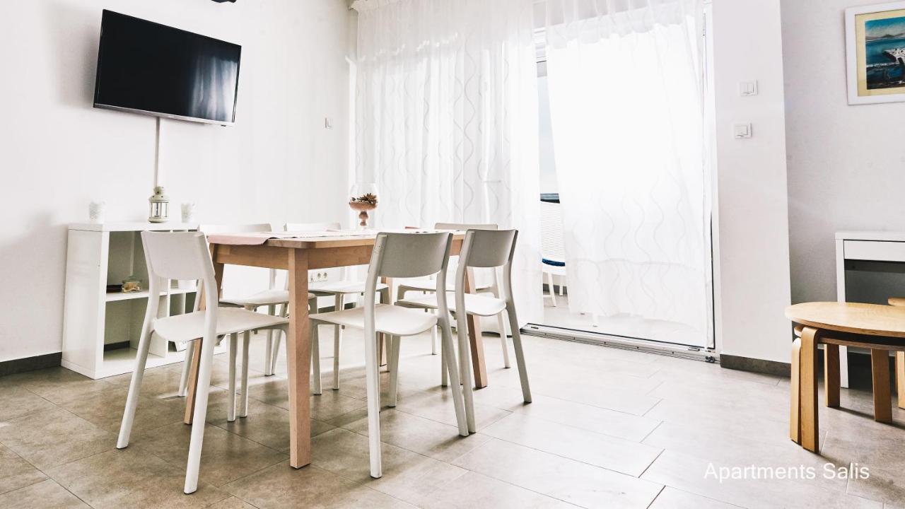 Salis Apartments Vrsi Buitenkant foto